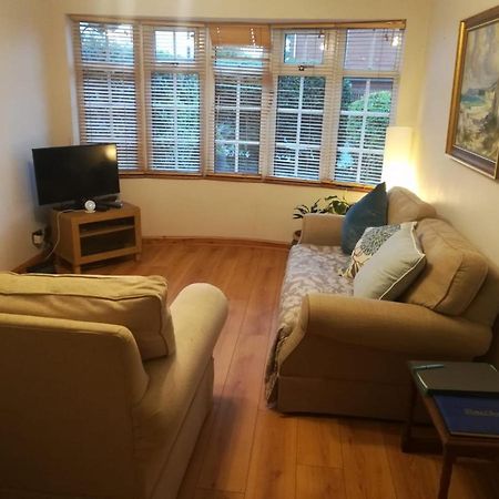 Cosy Apartment Холивуд Экстерьер фото