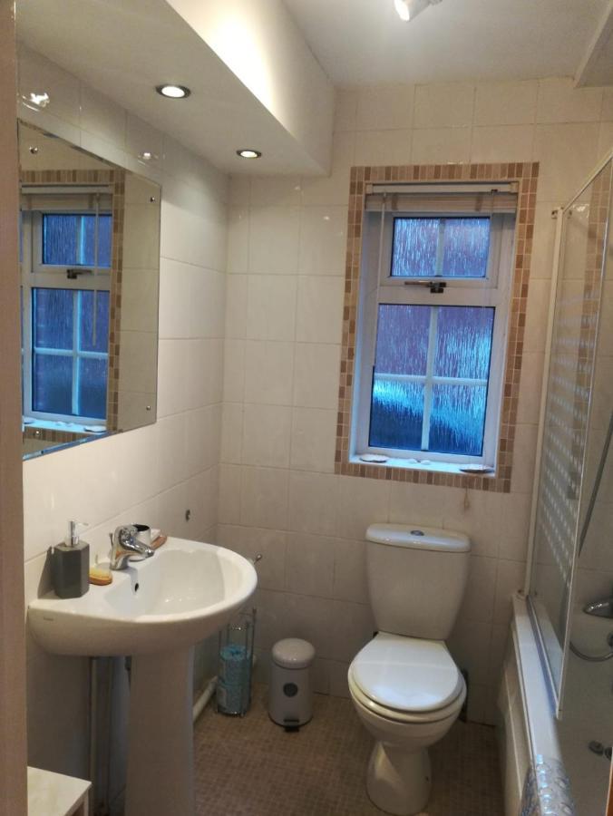 Cosy Apartment Холивуд Экстерьер фото